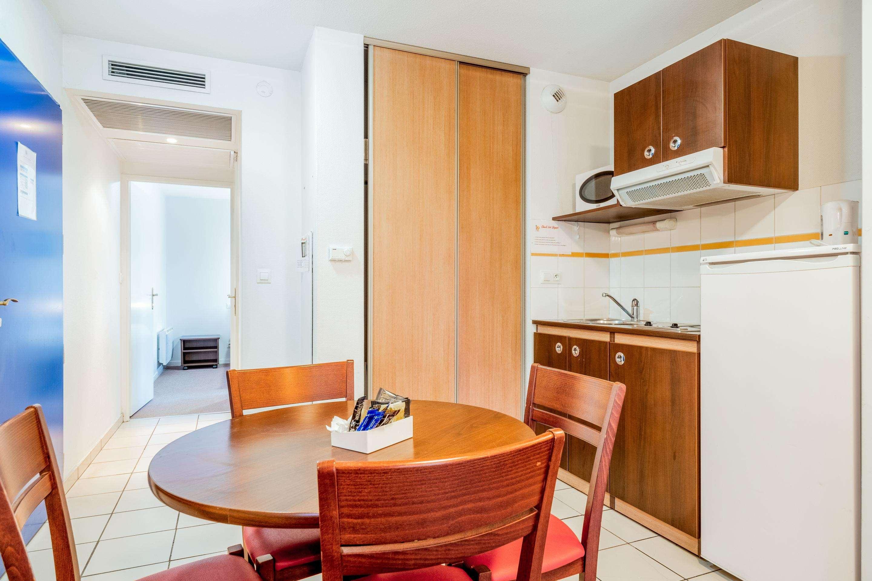 Comfort Suites Pau Idron Exterior foto