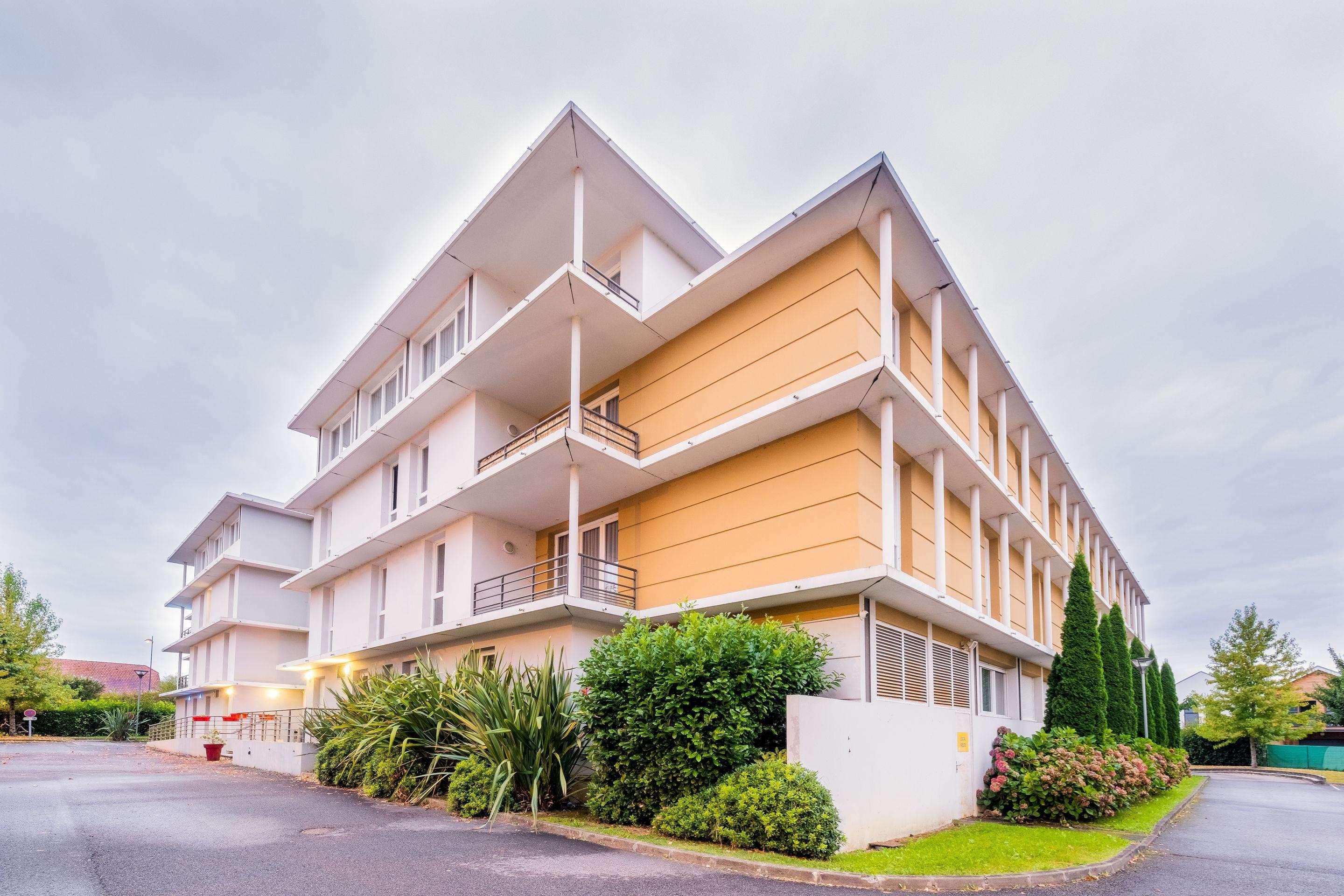 Comfort Suites Pau Idron Exterior foto