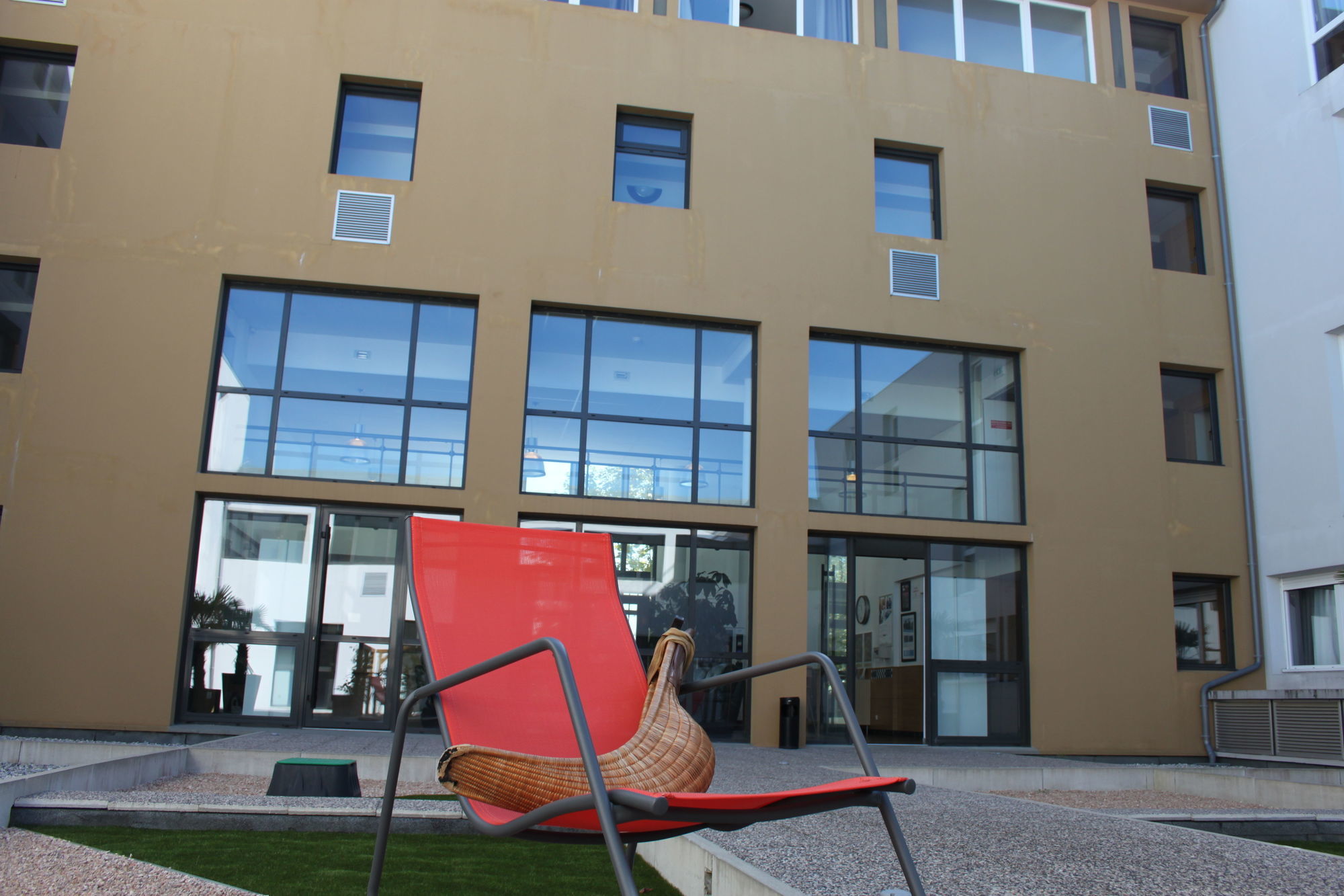 Comfort Suites Pau Idron Exterior foto